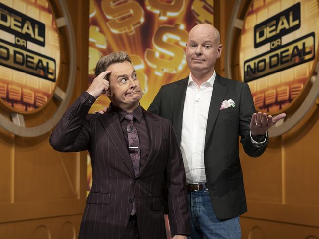 Grant Denyer and Tom Gleeson in Celebrity Deal or No Deal.