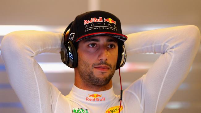 Formula One: Red Bull’s Daniel Ricciardo takes overtaking flag from ...