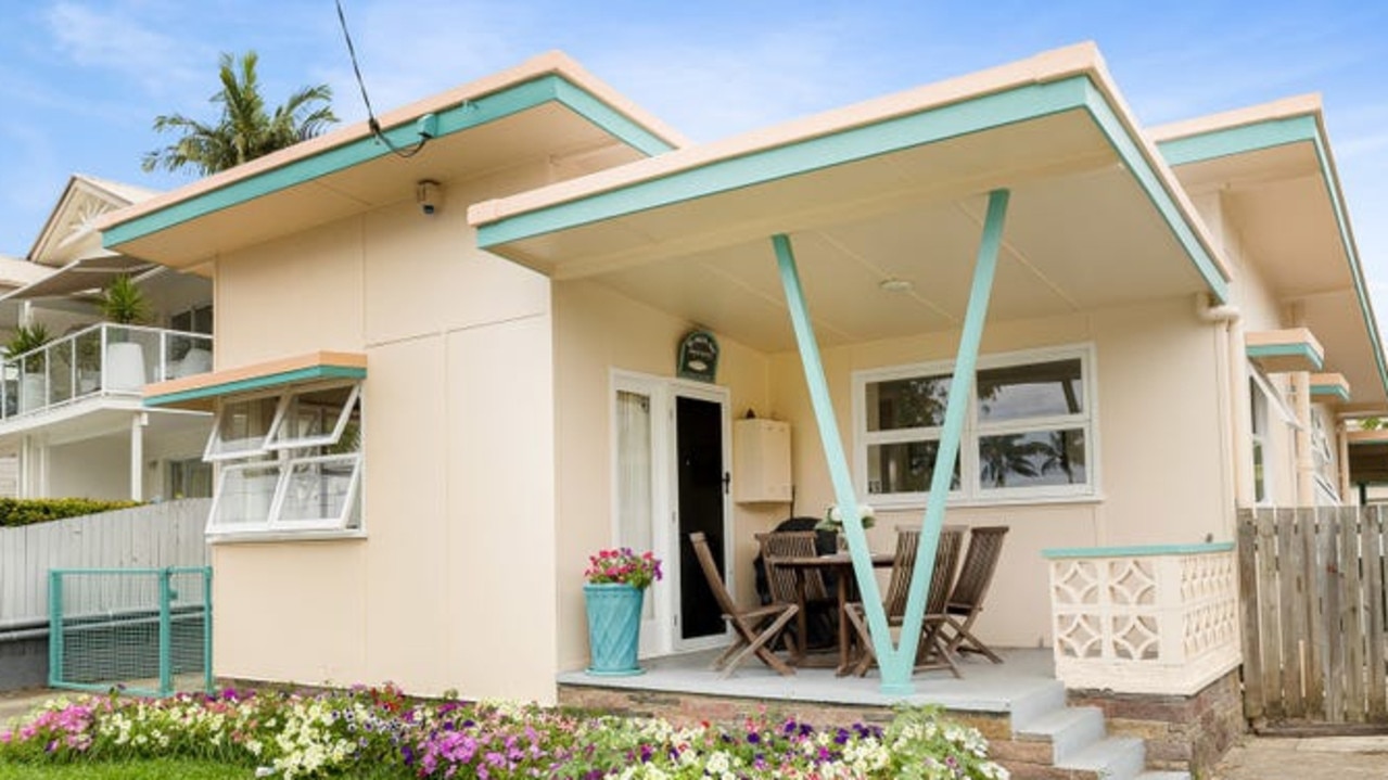 A two-bedroom cottage at Gympie Terrace, Noosaville, sold at auction for $2.54m.