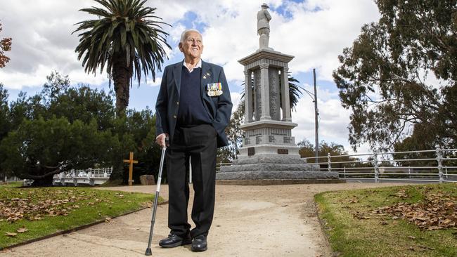 Kevin Harper, 89, standing at the Benalla Memorial. Picture: Aaron Francis