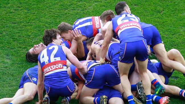 Yes boys, this is real. #bemorebulldog. Picture: David Crosling