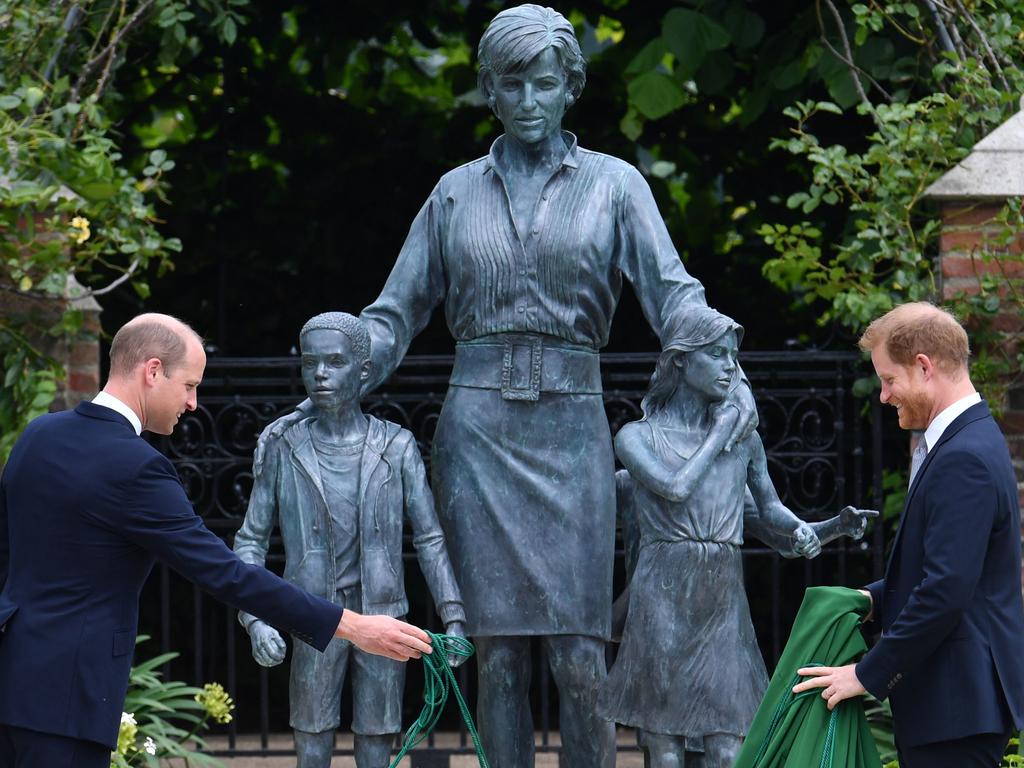 Prince William, Duke of Cambridge and Prince Harry, Duke of Sussex unveil a statue they commissioned of their mother Diana, Princess of Wales. Picture: Dominic Lipinski – WPA Pool/Getty Images.