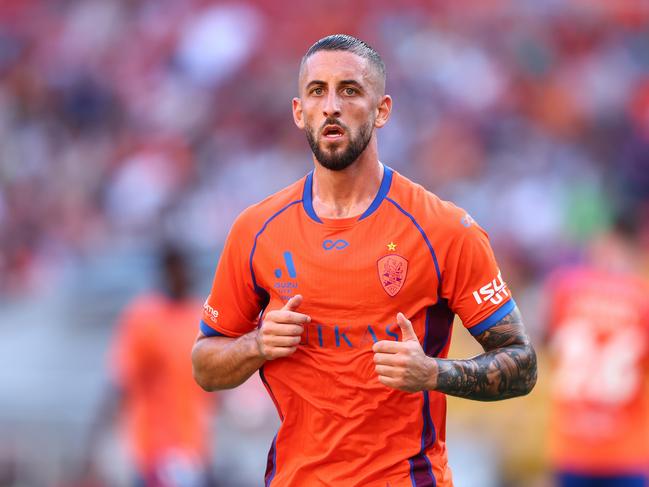 BRISBANE, AUSTRALIA - DECEMBER 21: Adam Zimarino of the Roar looks onduring the round nine A-League Men match between Brisbane Roar and Perth Glory at Suncorp Stadium, on December 21, 2024, in Brisbane, Australia. (Photo by Chris Hyde/Getty Images)