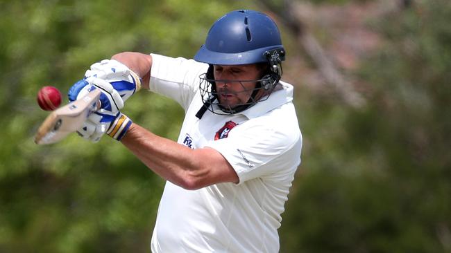 Christian Seisun batting for Bentleigh. He will co-coach Moorabbin next season.