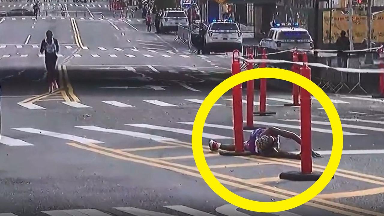 Des scènes « brutales » au marathon de New York alors que le leader de la course s’effondre