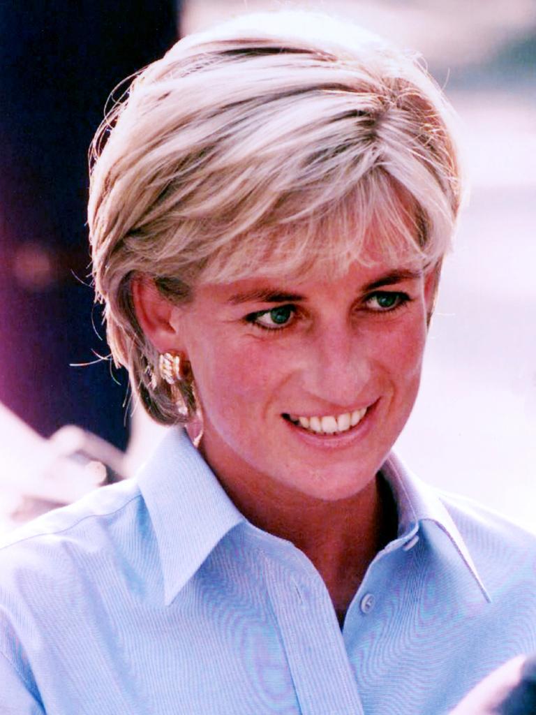 My Diana by Royal photographer Arthur Edwards | The Weekly Times