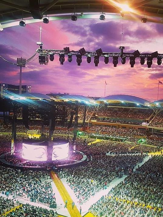 Adele set a venue record at Adelaide Oval. Picture: Instagram @sapoleasternadelaide