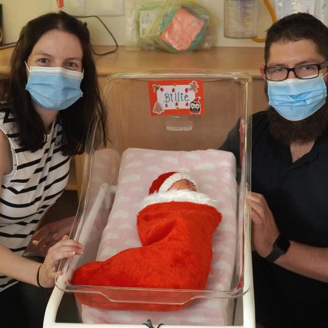 Laura Fletcher and Alex Brackstone with new baby Billie before new Covid restrictions meant only one parent could be present in the hospital.