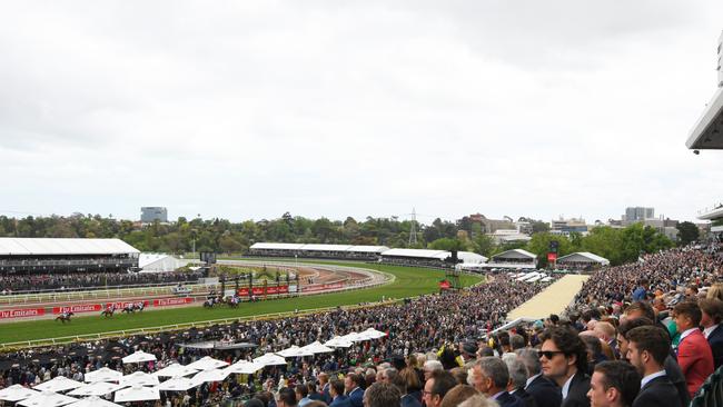 MELBOURNE, AUSTRALIA — NOVEMBER 07: General view of Race 4, Ronald McDonald House Charities Plate during Melbourne Cup Day at Flemington Racecourse on November 7, 2017 in Melbourne, Australia. (Photo by Vince Caligiuri/Getty Images)