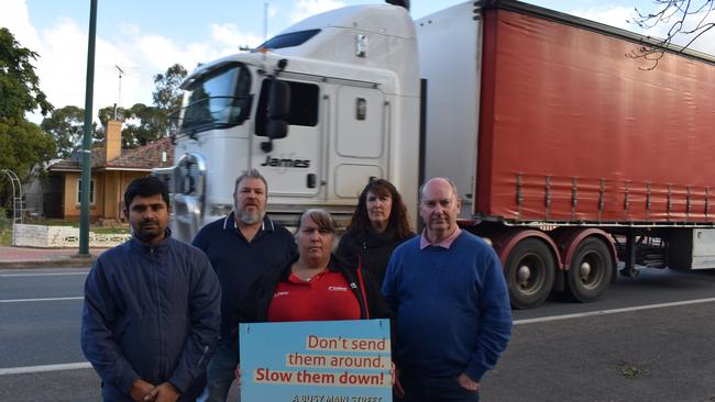 Mahi Challagulla, Duane Boerth, Rebecca Hutchins, Tracey Findh and James Nagel oppose the Truro bypass in its current form. Picture: Jason Katsaras