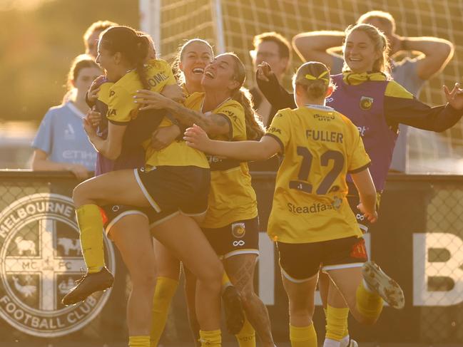 MELBOURNE, AUSTRALIA - MAY 11: Isabel Gomez of the Mariners celebrates after scoring a goal during the Second Leg of the A-League Women's Semi Final between Melbourne City and Central Coast Mariners at ctrl:cyber Pitch, on May 11, 2025, in Melbourne, Australia. (Photo by Robert Cianflone/Getty Images)