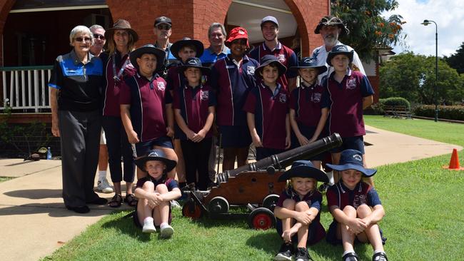 Maroon State School students.