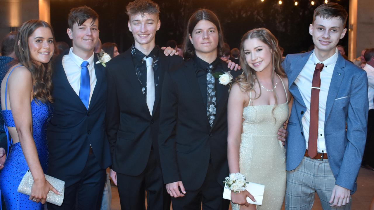 Rosanna, Baden, Lachlan, Tyler, Rylee and Loki at the 2022 Chancellor State College formal.