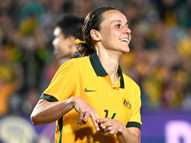 Australia's Hayley Raso celebrates her goal during the women's football friendly match between Australia and Thailand in Sydney on November 15, 2022. (Photo by Saeed KHAN / AFP) / -- IMAGE RESTRICTED TO EDITORIAL USE - STRICTLY NO COMMERCIAL USE --