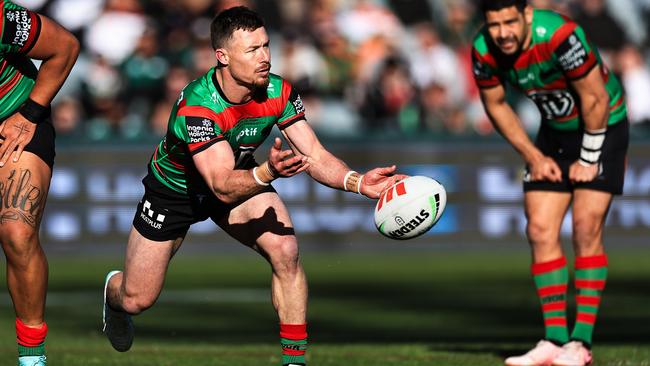 GOSFORD, AUSTRALIA – JULY 20: Damien Cook of the Rabbitohs passes the ball during the round 20 NRL match between South Sydney Rabbitohs and Wests Tigers at Industree Group Stadium, on July 20, 2024, in Gosford, Australia. (Photo by Mark Evans/Getty Images)