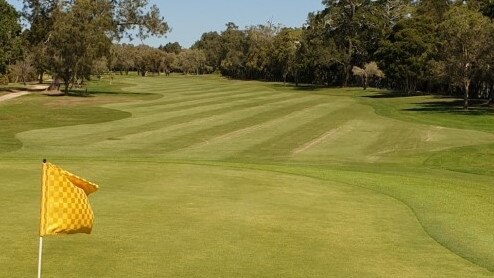 16th hole, Nambucca Heads Island Golf Club.