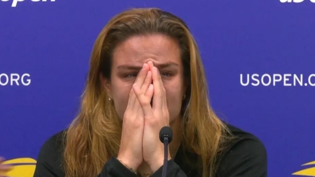 Maria Sakkari in tears as curse continues, complains about marijuana at US Open