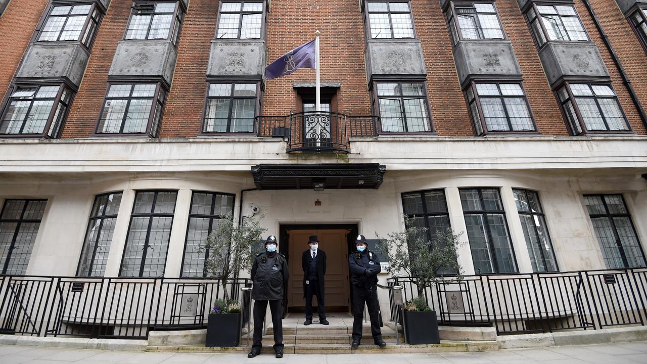 Police on guard at the entrance to the King Edward VII hospital. Picture: Kate Green/Getty Images