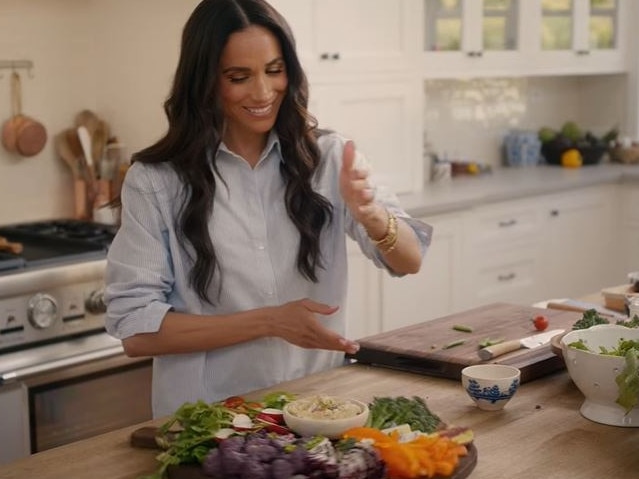 Meghan Markle shows off her hummus and vegetables in a promo for her Netflix series.