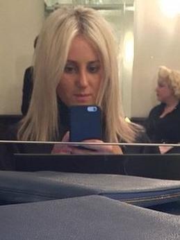 Now... Roxy Jacenko’s new platinum blonde hair. Picture: Instagram