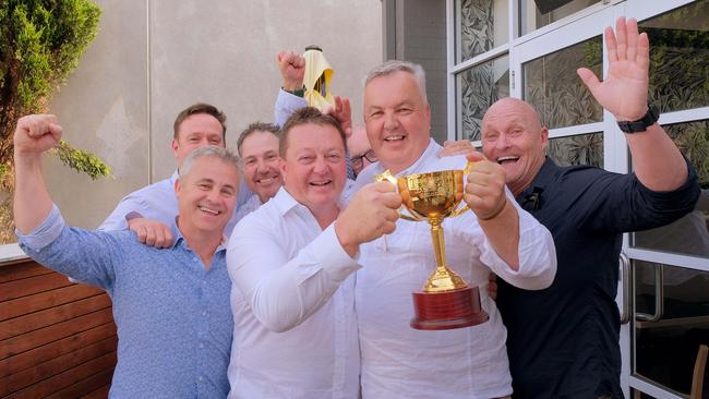 Tralee Rose won the Geelong Cup. Owners David Costa, John Fitzgerald, Matt Sheehan, Peter Fitzgerald, Ian Mckinnon, and Jonathan Parish.