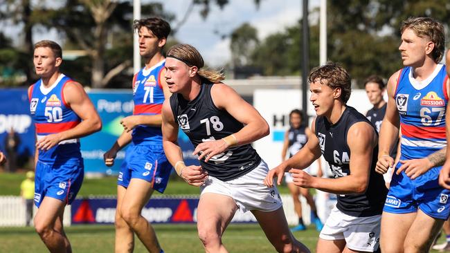 VFL : Footscray v Carlton at Port Melbourne oval. Potential number 1 AFL draft pick Harley Reid in action playing his first VFL game for Carlton. Picture: Ian Currie