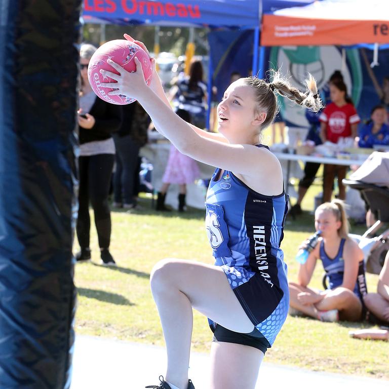 Netball at Runaway bay. Photo of Senior Intermediate Div 2 matches. Photo by Richard Gosling