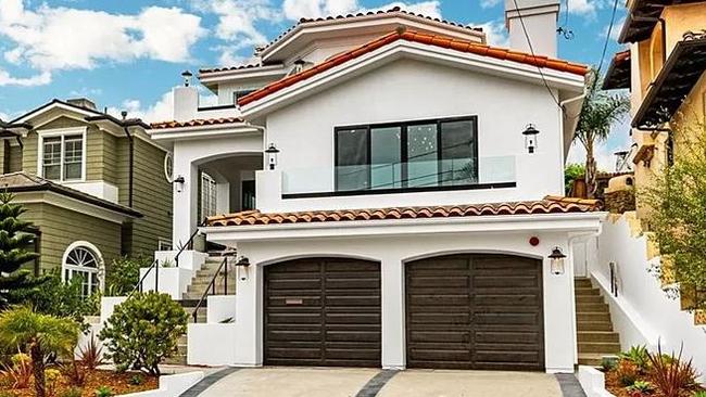 The new LA five-bedroom home of sacked Hillsong pastor Carl Lentz where he is locked up with wife Laura and children as they undergo counselling to fix their marriage.