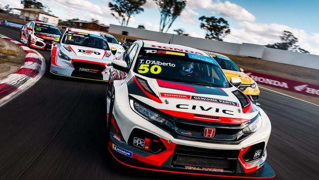 Tasmania to host world’s first State of Origin motor racing at both Symmons Plains and Baskerville in January next year.