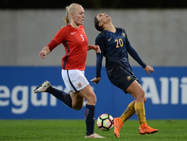 Flag goes up on Sam Kerr. Pic: Getty Images