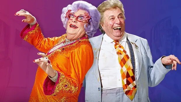 Dame Edna and Sir Les Patterson.