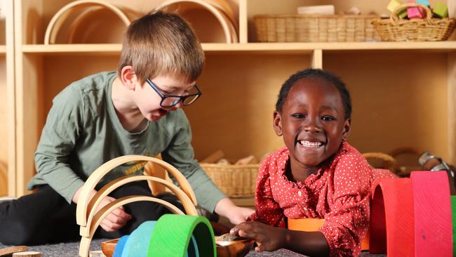 Kai, 5 and Hawa, 5, at Pennington Children's Centre. Picture: Tait Schmaal