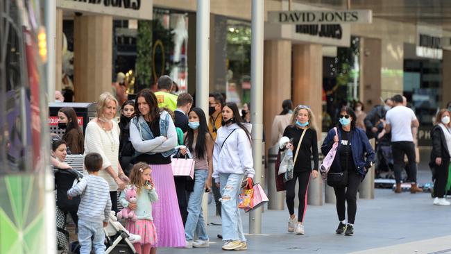 Higher prices have yet to stop Australian shoppers. Picture: NCA NewsWire/Andrew Henshaw