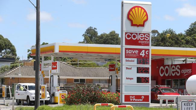 Petrol Prices. Shell Barrabool Road, Highton. Picture: Mike Dugdale