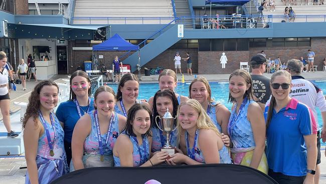 The Mermaids 17Bs were grand final winners.