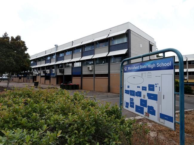 Exterior of Mansfield State High School. For an education story about it being one of the schools that are over full.Sunday 28th April 2019. (AAP Image/Richard Waugh)