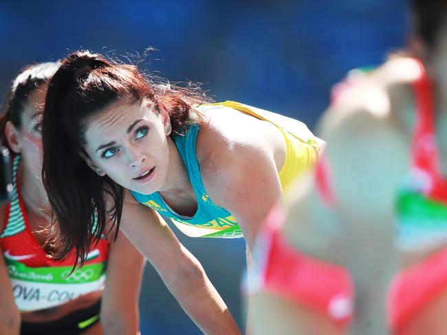 Emma Nelson during the Athletics at the Olympic Stadium at the Rio 2016 Olympic Games. Picture. Phil Hillyard