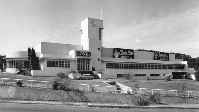 The Top Dog building in 1956. Picture State Library of NSW