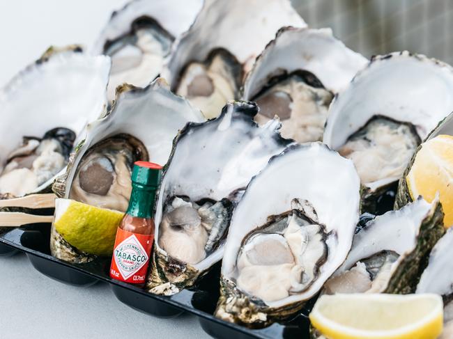 Christmas oysters cancelled amid health scare