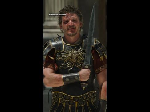  Pedro Pascal and Paul Mescal face off in the 'Gladiator' arena