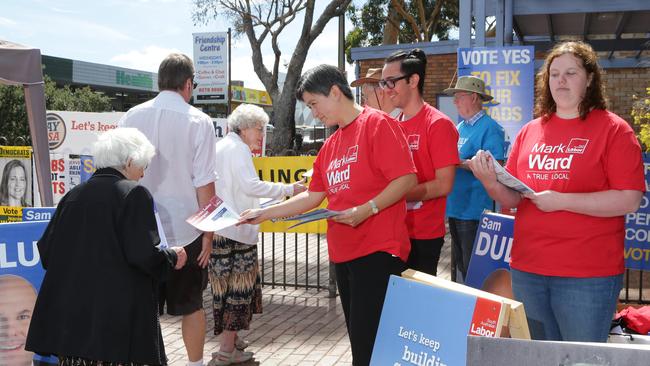 Labor Senator Penny Wong hands out voting material at at Blackwood Church of Christ polling booth. Picture: Dylan Coker