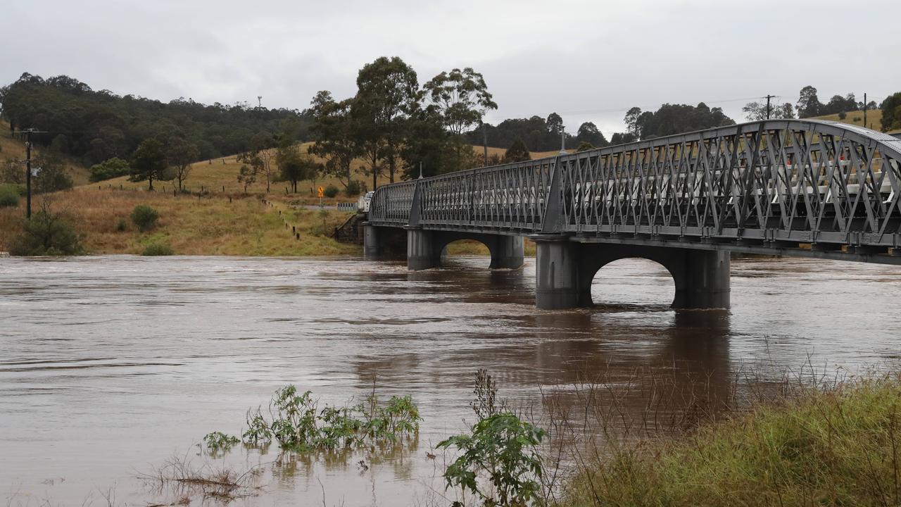 BOM reports that the Hunter River has stop rising, but properties remain inundated. Picture: David Swift