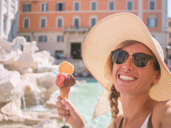 A tourist has been fined for eating ice cream at a fountain in Rome.