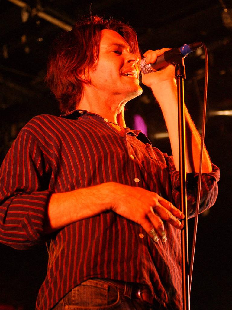 Powderfinger in 2004.