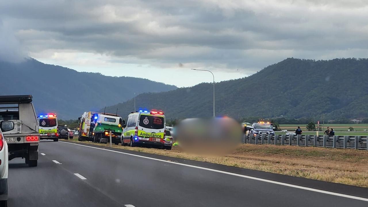 ‘Serious’ vehicle rollover to cause lengthy Cairns traffic delays