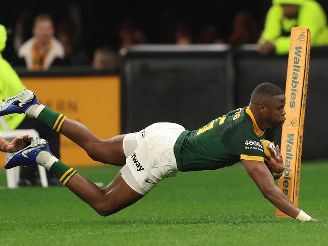 Aphelele Fassi scores a try for the Springboks. Picture: Getty Images