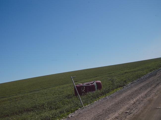 Signs of carnage on the Dalton Highway. Picture: Sebastiaan de With