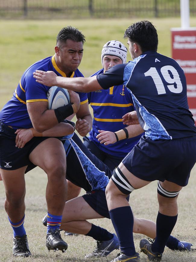 Rodney Blake with the ball.