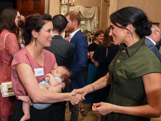 The moment Missy Higgins (and baby Luna) met Meghan, the Duchess of Sussex in 2018. Picture: Getty Images