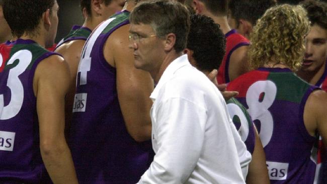 05/05/2001.  Coach Damian Drum after addresses players with Fremantle Dockers v Melbourne, Subiaco Oval. Digital Image.